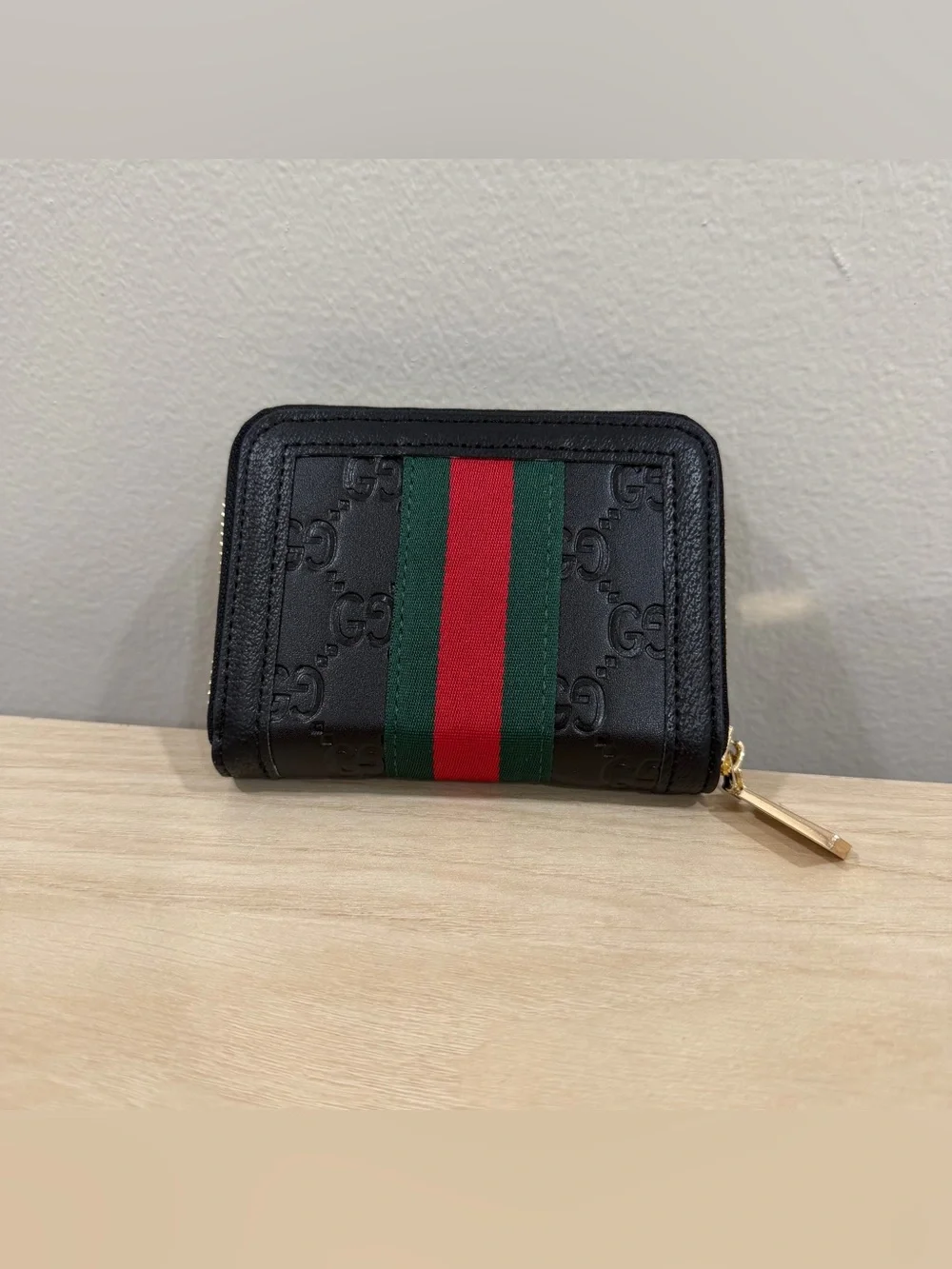 Gucci Black GG Monogram Leather Zip Wallet with Web Stripe - Picture 3 of 4